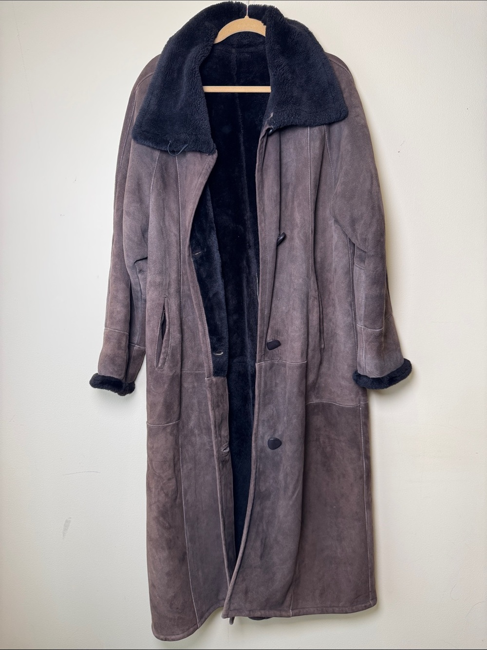 I. J. FOX FURS Boston Vintage Chocolate Brown Suede Shearling Full Length Coat M - Picture 9 of 14